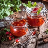 Kako skuvati džem od listova, šipka